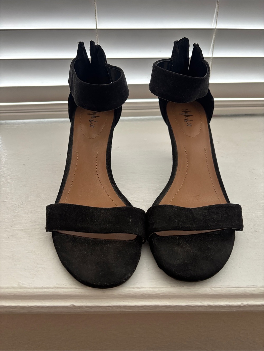 Black Ankle-Strap Suede kitten heels - Women